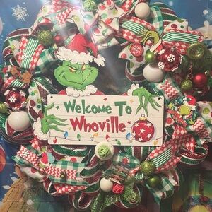 The Grinch Welcome to Whoovile wreath